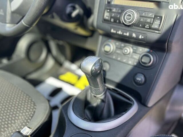 Ниссан Кашкай, объемом двигателя 1.6 л и пробегом 201 тыс. км за 8600 $, фото 24 на Automoto.ua