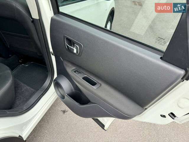 Ниссан Кашкай, объемом двигателя 0 л и пробегом 127 тыс. км за 12199 $, фото 74 на Automoto.ua