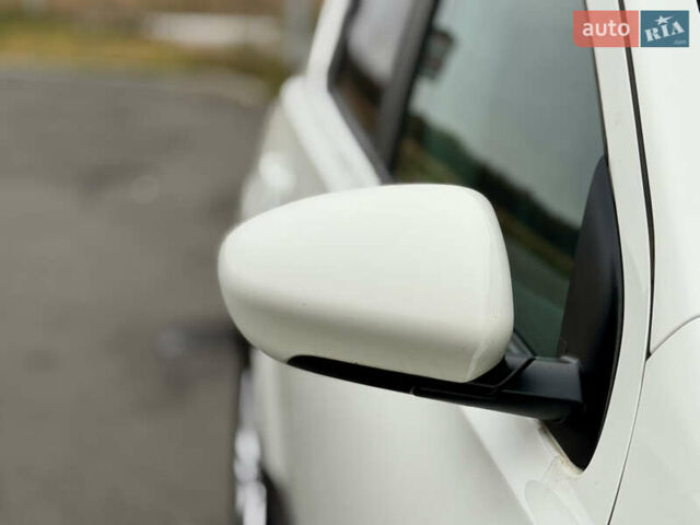 Ниссан Кашкай, объемом двигателя 0 л и пробегом 127 тыс. км за 12199 $, фото 14 на Automoto.ua