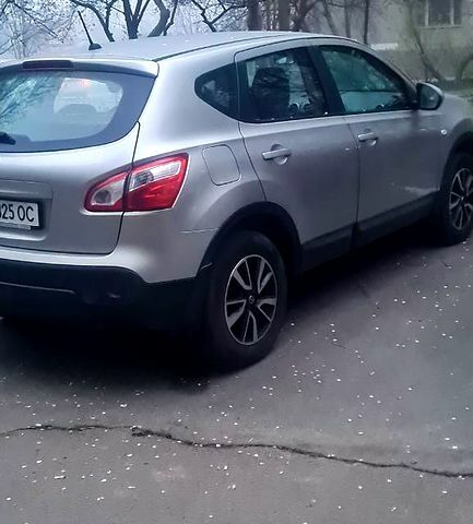 Ниссан Кашкай, объемом двигателя 20 л и пробегом 210 тыс. км за 10300 $, фото 2 на Automoto.ua