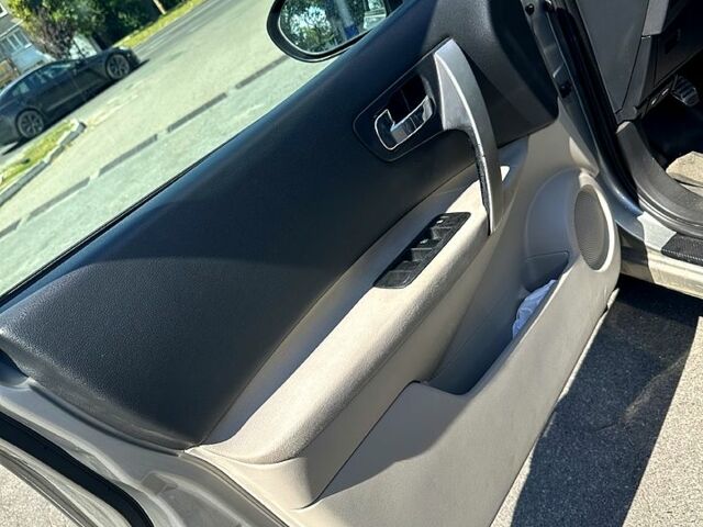 Ниссан Кашкай, объемом двигателя 16 л и пробегом 224 тыс. км за 10500 $, фото 6 на Automoto.ua