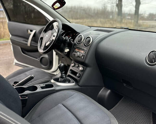 Ниссан Кашкай, объемом двигателя 1.5 л и пробегом 232 тыс. км за 9500 $, фото 24 на Automoto.ua