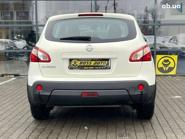 Ніссан Кашкай, об'ємом двигуна 2 л та пробігом 151 тис. км за 10500 $, фото 5 на Automoto.ua