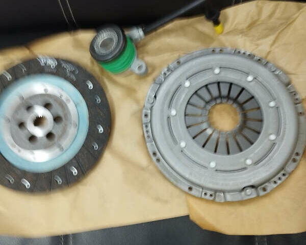 Ніссан Кашкай, об'ємом двигуна 1.5 л та пробігом 257 тис. км за 9550 $, фото 5 на Automoto.ua