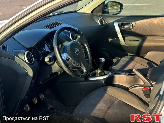 Ниссан Кашкай, объемом двигателя 1.6 л и пробегом 224 тыс. км за 9500 $, фото 7 на Automoto.ua