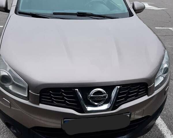 Ниссан Кашкай, объемом двигателя 2 л и пробегом 240 тыс. км за 10000 $, фото 1 на Automoto.ua