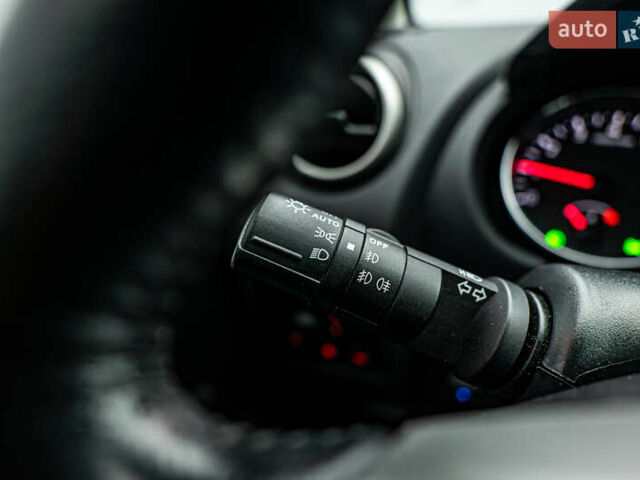 Ниссан Кашкай 2012 в Киеве на Automoto.ua Ниссан Кашкай, объемом двигателя 2 л и пробегом 173 тыс. км за 11155 $, фото 13 на Automoto.ua