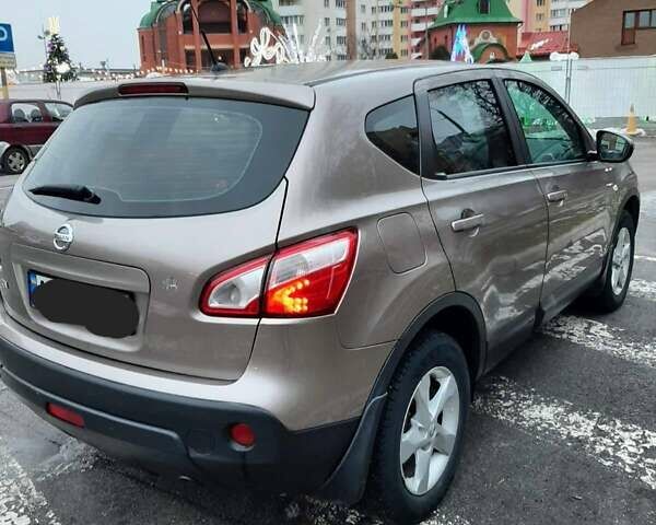 Ниссан Кашкай, объемом двигателя 2 л и пробегом 240 тыс. км за 10000 $, фото 3 на Automoto.ua