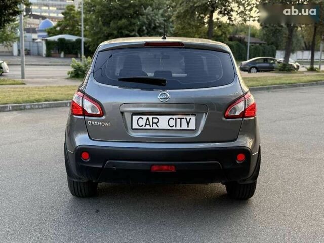 Ниссан Кашкай, объемом двигателя 0 л и пробегом 305 тыс. км за 8900 $, фото 5 на Automoto.ua