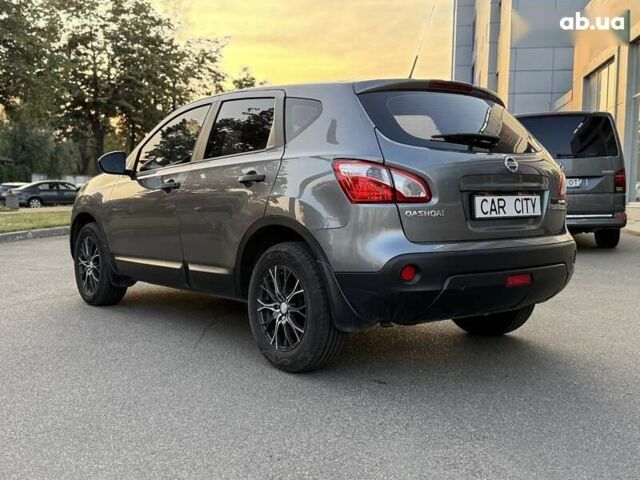 Ниссан Кашкай, объемом двигателя 0 л и пробегом 305 тыс. км за 8900 $, фото 4 на Automoto.ua