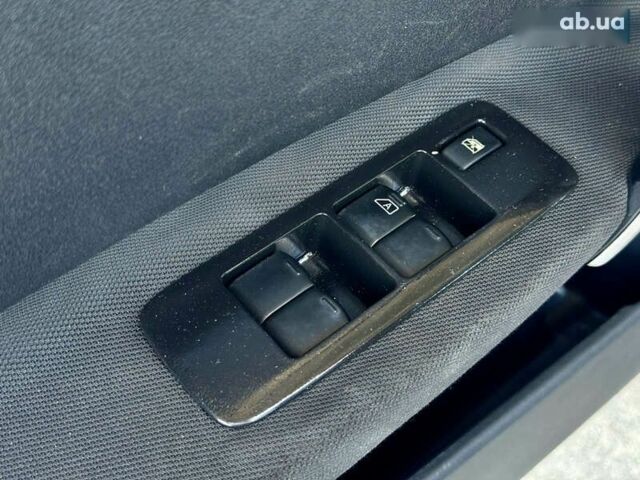 Ниссан Кашкай, объемом двигателя 0 л и пробегом 200 тыс. км за 10400 $, фото 15 на Automoto.ua