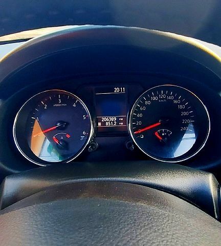 Ниссан Кашкай, объемом двигателя 1.5 л и пробегом 206 тыс. км за 10600 $, фото 4 на Automoto.ua