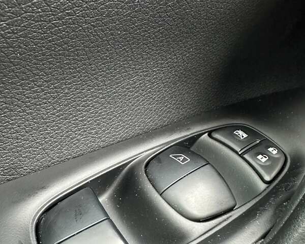 Ніссан Кашкай, об'ємом двигуна 1.5 л та пробігом 169 тис. км за 15500 $, фото 35 на Automoto.ua