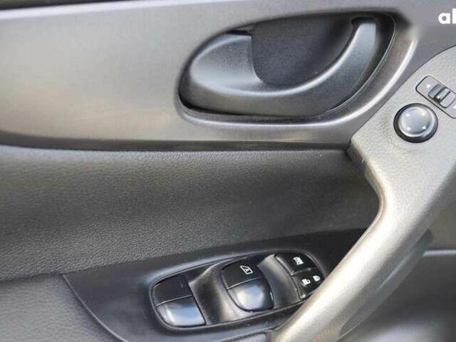 Ниссан Кашкай, объемом двигателя 2 л и пробегом 140 тыс. км за 16500 $, фото 13 на Automoto.ua