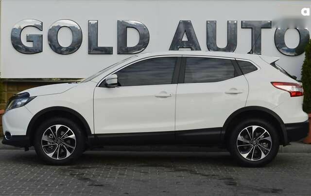 Ниссан Кашкай, объемом двигателя 2 л и пробегом 140 тыс. км за 16500 $, фото 5 на Automoto.ua