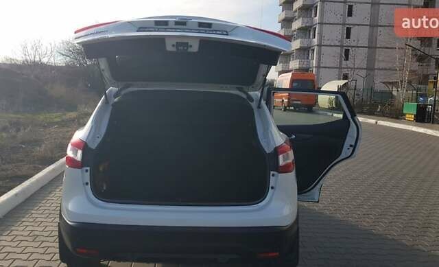 Ниссан Кашкай, объемом двигателя 1.6 л и пробегом 134 тыс. км за 17300 $, фото 6 на Automoto.ua