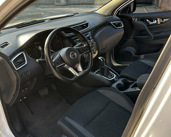 Ніссан Кашкай, об'ємом двигуна 1.2 л та пробігом 88 тис. км за 14800 $, фото 7 на Automoto.ua