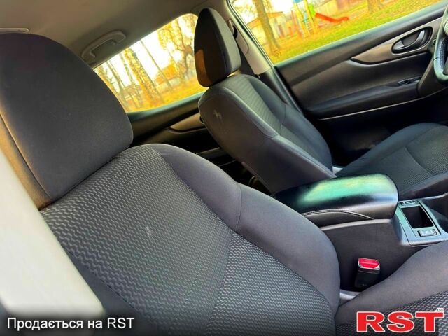 Ниссан Кашкай, объемом двигателя 1.2 л и пробегом 113 тыс. км за 10950 $, фото 11 на Automoto.ua