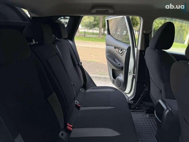 Ниссан Кашкай, объемом двигателя 1.6 л и пробегом 91 тыс. км за 18500 $, фото 27 на Automoto.ua
