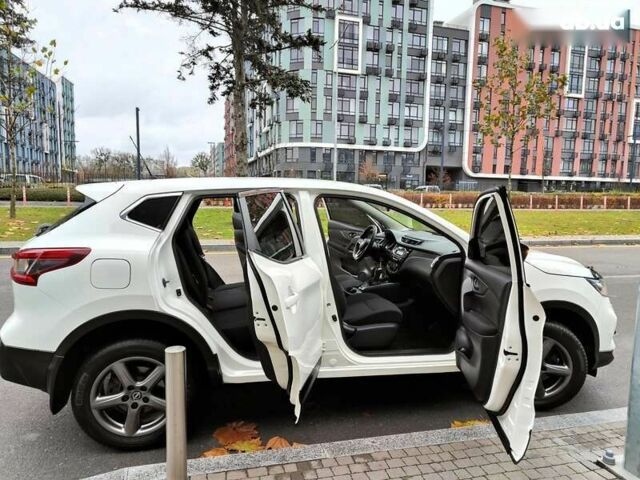 Ниссан Кашкай, объемом двигателя 1.2 л и пробегом 162 тыс. км за 11990 $, фото 26 на Automoto.ua