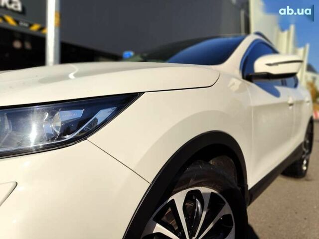 Ниссан Кашкай, объемом двигателя 1.6 л и пробегом 117 тыс. км за 15990 $, фото 1 на Automoto.ua