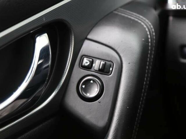 Ниссан Кашкай, объемом двигателя 1.6 л и пробегом 140 тыс. км за 21900 $, фото 25 на Automoto.ua