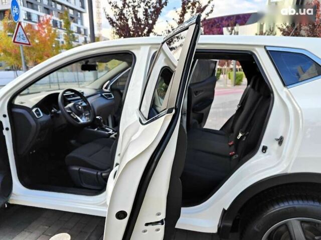 Ніссан Кашкай 2019 у Києві на Automoto.ua Ніссан Кашкай, об'ємом двигуна 1.2 л та пробігом 162 тис. км за 11990 $, фото 6 на Automoto.ua