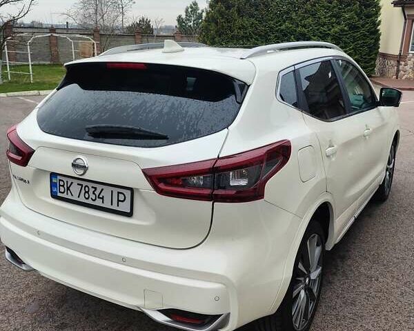 Ниссан Кашкай, объемом двигателя 1.3 л и пробегом 52 тыс. км за 16999 $, фото 6 на Automoto.ua