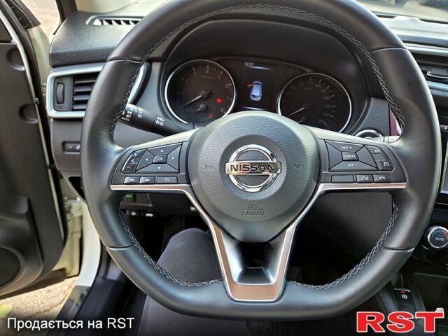 Ниссан Кашкай, объемом двигателя 2 л и пробегом 68 тыс. км за 21000 $, фото 2 на Automoto.ua