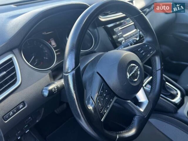 Ниссан Кашкай, объемом двигателя 1.2 л и пробегом 51 тыс. км за 17399 $, фото 38 на Automoto.ua