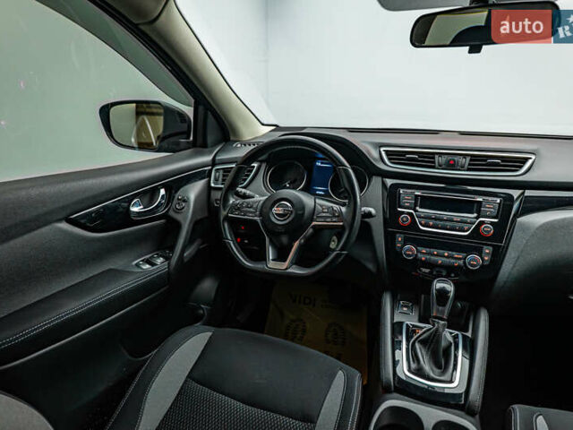 Ниссан Кашкай, объемом двигателя 1.2 л и пробегом 47 тыс. км за 17188 $, фото 10 на Automoto.ua