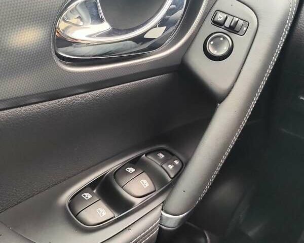 Ниссан Кашкай, объемом двигателя 1.3 л и пробегом 52 тыс. км за 16999 $, фото 33 на Automoto.ua