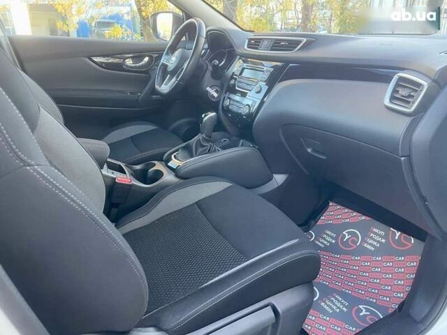 Ниссан Кашкай, объемом двигателя 1.2 л и пробегом 67 тыс. км за 17500 $, фото 24 на Automoto.ua