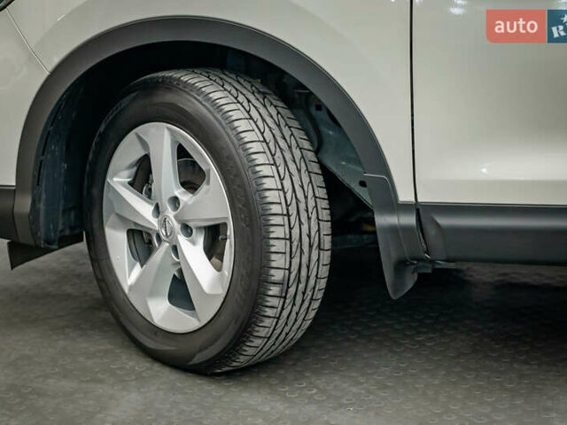 Ниссан Кашкай, объемом двигателя 1.6 л и пробегом 49 тыс. км за 22276 $, фото 8 на Automoto.ua