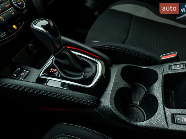 Ниссан Кашкай, объемом двигателя 1.6 л и пробегом 49 тыс. км за 22276 $, фото 17 на Automoto.ua