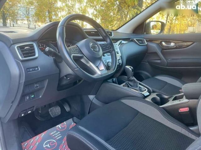Ниссан Кашкай, объемом двигателя 1.2 л и пробегом 67 тыс. км за 17500 $, фото 20 на Automoto.ua