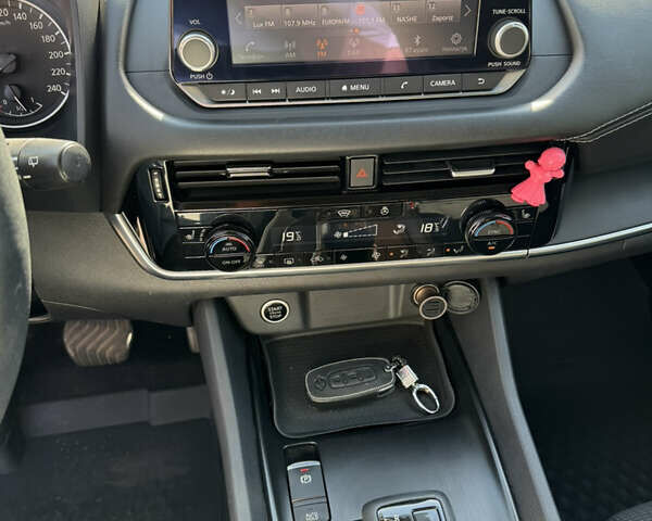 Ниссан Кашкай, объемом двигателя 1.33 л и пробегом 86 тыс. км за 25500 $, фото 9 на Automoto.ua
