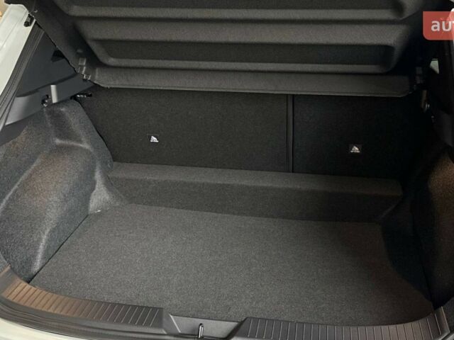 Ниссан Кашкай, объемом двигателя 1.33 л и пробегом 0 тыс. км за 29736 $, фото 19 на Automoto.ua