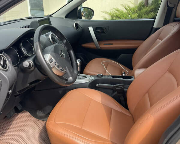 Желтый Ниссан Кашкай, объемом двигателя 2 л и пробегом 232 тыс. км за 10000 $, фото 13 на Automoto.ua