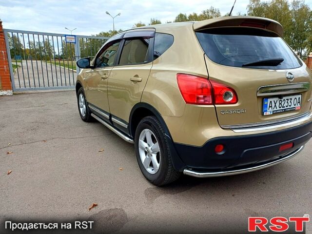 Желтый Ниссан Кашкай, объемом двигателя 2 л и пробегом 203 тыс. км за 8200 $, фото 3 на Automoto.ua