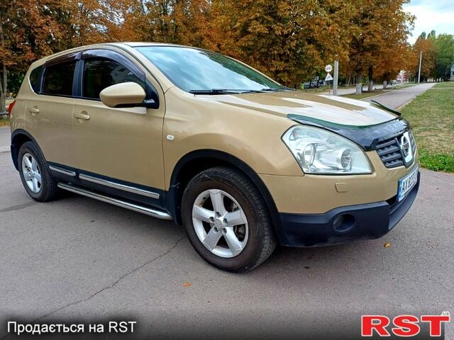 Желтый Ниссан Кашкай, объемом двигателя 2 л и пробегом 203 тыс. км за 8200 $, фото 4 на Automoto.ua