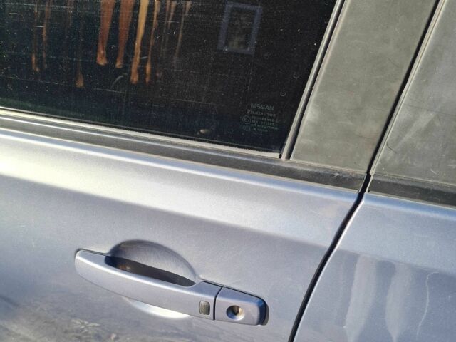 Серый Ниссан Кашкай, объемом двигателя 1.5 л и пробегом 264 тыс. км за 8000 $, фото 4 на Automoto.ua