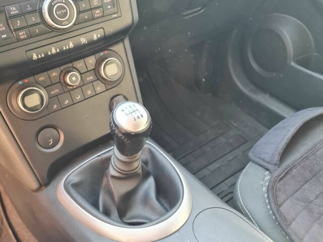 Серый Ниссан Кашкай, объемом двигателя 1.5 л и пробегом 264 тыс. км за 8000 $, фото 6 на Automoto.ua