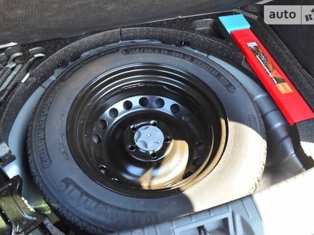 Серый Ниссан Кашкай, объемом двигателя 1.6 л и пробегом 210 тыс. км за 9650 $, фото 6 на Automoto.ua