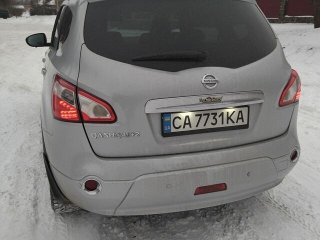 Серый Ниссан Кашкай, объемом двигателя 2 л и пробегом 217 тыс. км за 9500 $, фото 5 на Automoto.ua