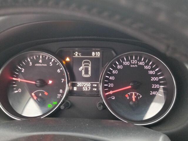 Серый Ниссан Кашкай, объемом двигателя 2 л и пробегом 217 тыс. км за 9500 $, фото 1 на Automoto.ua