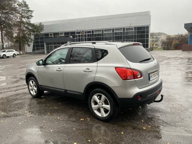 Серый Ниссан Кашкай, объемом двигателя 1.5 л и пробегом 240 тыс. км за 7800 $, фото 3 на Automoto.ua