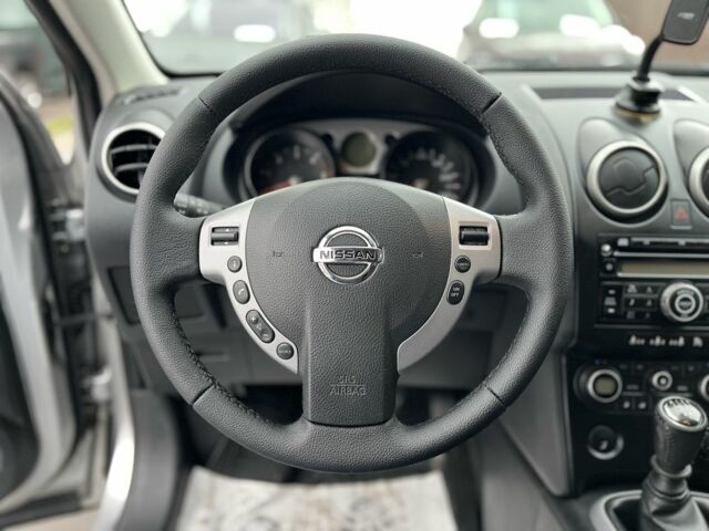 Серый Ниссан Кашкай, объемом двигателя 1.5 л и пробегом 314 тыс. км за 8500 $, фото 11 на Automoto.ua