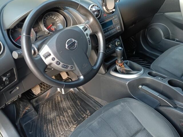 Сірий Ніссан Кашкай, об'ємом двигуна 1.5 л та пробігом 205 тис. км за 11100 $, фото 4 на Automoto.ua