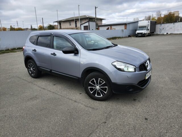 Серый Ниссан Кашкай, объемом двигателя 1.6 л и пробегом 143 тыс. км за 10500 $, фото 10 на Automoto.ua